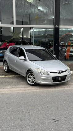 HYUNDAI I30 2.0 MPI 16V GASOLINA 4P AUTOMÁTICO
